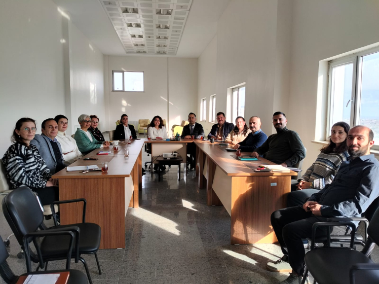 Ziraat Fakültesi Akademik Kurulunda Enstitü Değerlendirme Toplantısı Gerçekleştirildi